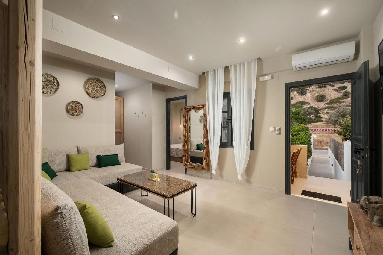 Di Matala Deluxe Apartment Ngoại thất bức ảnh